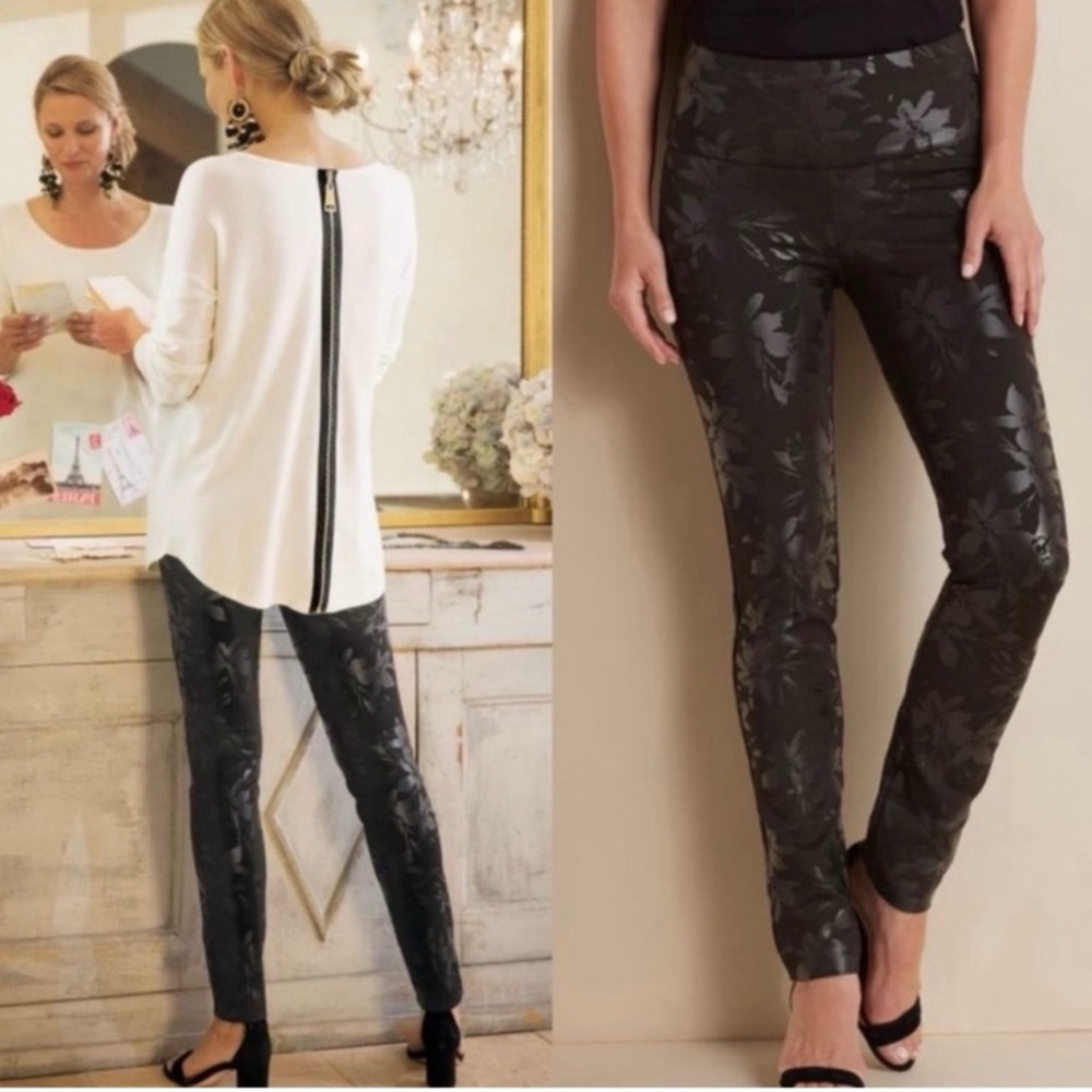 SOFT SURROUNDINGS Embossed Leggings, Size Large